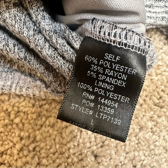 Luxxel Sweater Balloon Bishop Sleeve Gray Knit Crop Top Shrug Tie Front Large - Picture 6 of 6